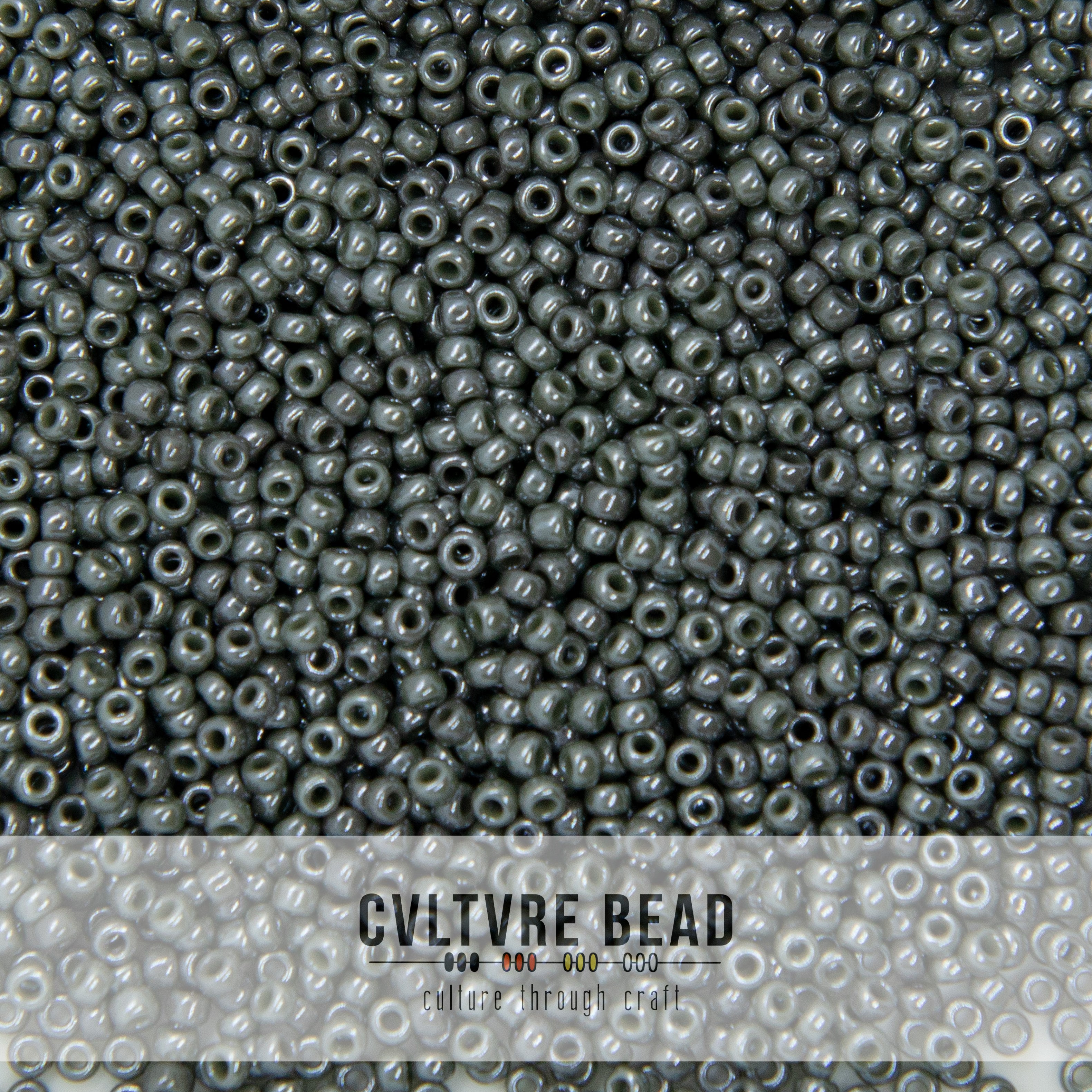 11/0 Op. Smoke Luster - 23g - Miyuki Seed Bead